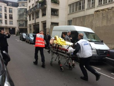 attentato-Parigi-7 gennaio 2015(2)