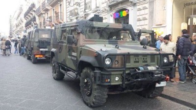 Mezzi militari comparsi a Catania nei giorni scorsi