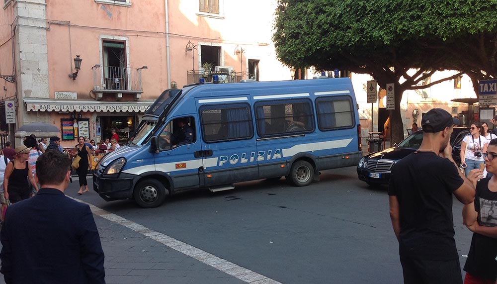 Polizia già operativa a Taormina